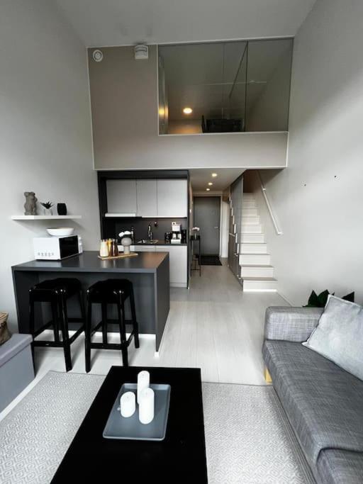 Cozy Penthouse Loft - Near The Airport Apartment Vantaa Luaran gambar