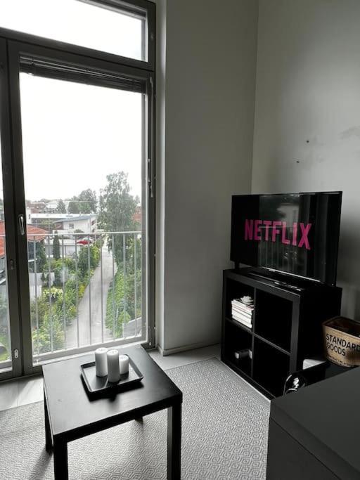 Cozy Penthouse Loft - Near The Airport Apartment Vantaa Luaran gambar