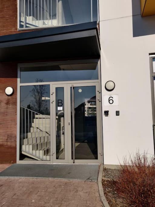 Cozy Penthouse Loft - Near The Airport Apartment Vantaa Luaran gambar
