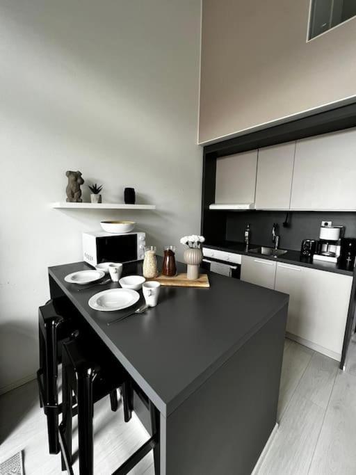 Cozy Penthouse Loft - Near The Airport Apartment Vantaa Luaran gambar